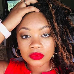 Meet your Posher, Keshia